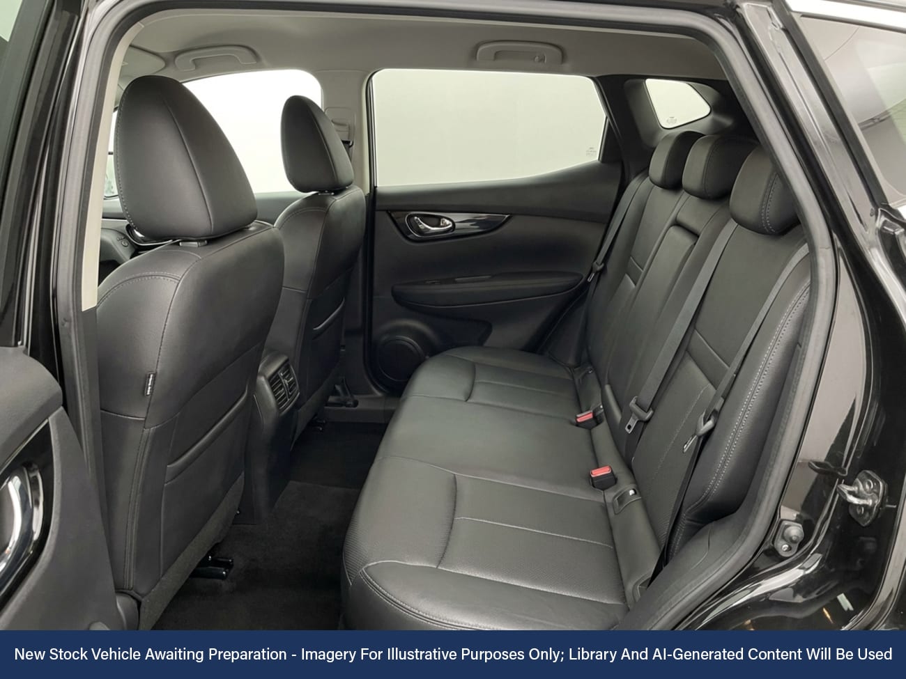 Used Nissan Qashqai 2017 for sale - 77257772: Photo 4