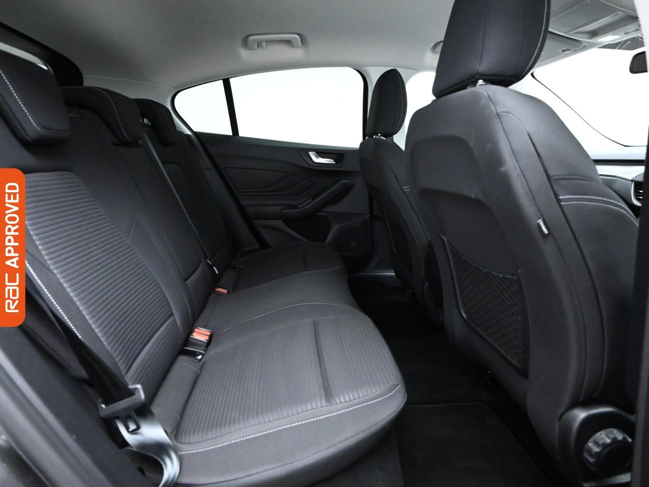 Used Ford Focus 2019 for sale - 76088306: Photo 13