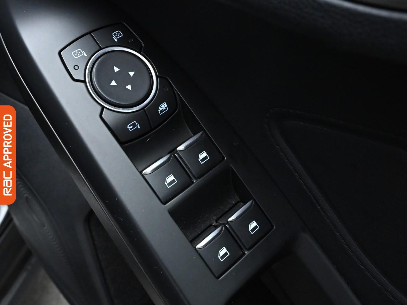 Used Ford Focus 2019 for sale - 76088306: Photo 25