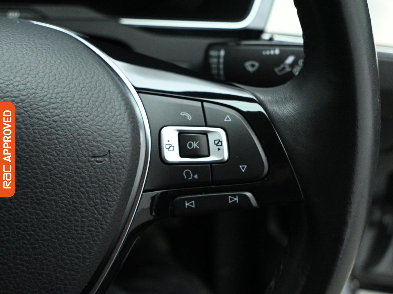 Used Volkswagen Passat 2017 for sale - 77743678: Photo 22