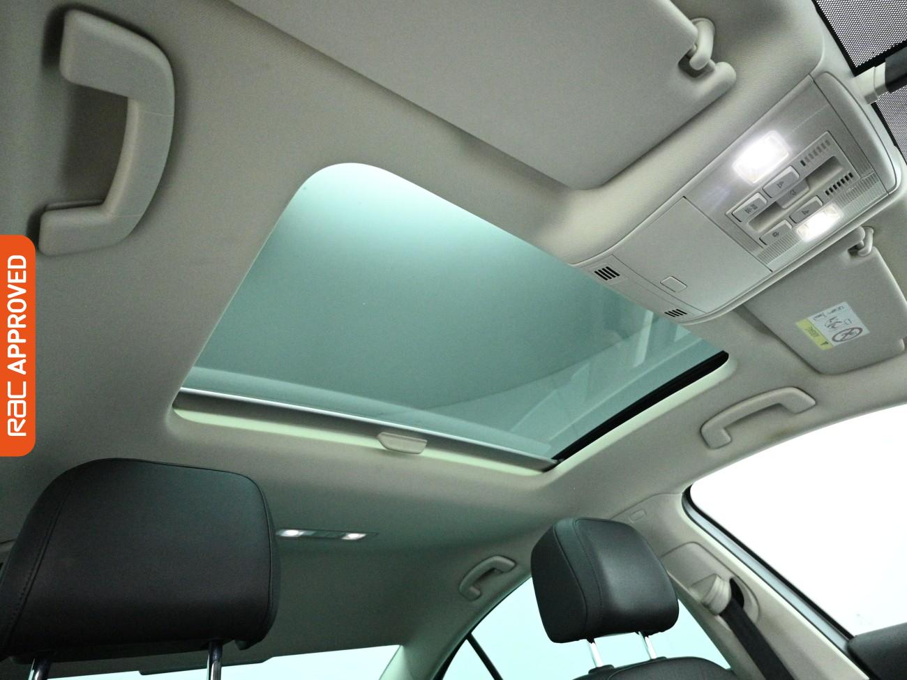 Used Volkswagen Passat 2017 for sale - 77743678: Photo 3