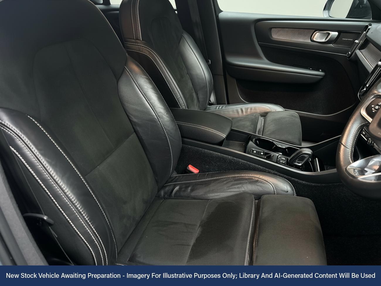 Used Volvo XC40 2021 for sale - 76480967: Photo 3