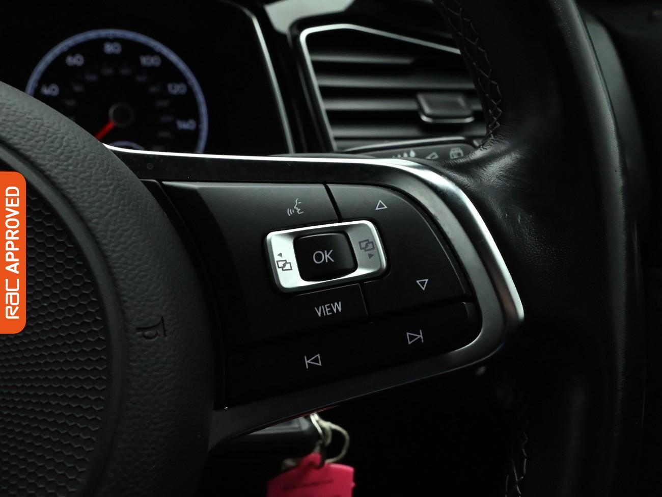 Used Volkswagen T-Roc 2021 for sale - 77582857: Photo 21