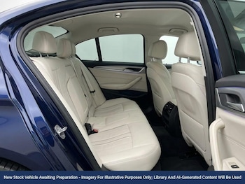 Used BMW 5 Series 2020 for sale - 77135330: Photo