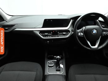 Used BMW 1 Series 2021 for sale - 76611835: Photo