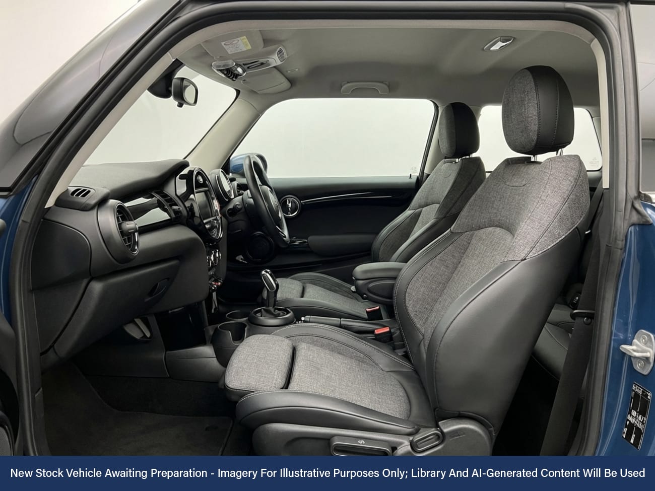 Used MINI Hatch 2021 for sale - 77472908: Photo 3