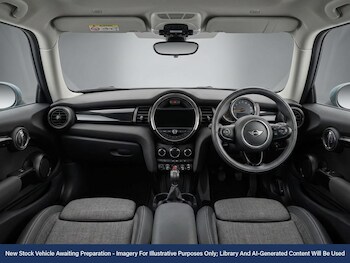 Used MINI Hatch 2021 for sale - 77472908: Photo