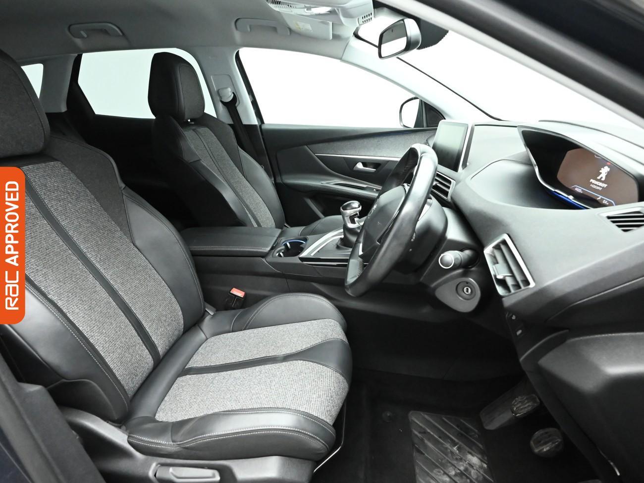 Used Peugeot 3008 2019 for sale - 77286829: Photo 12