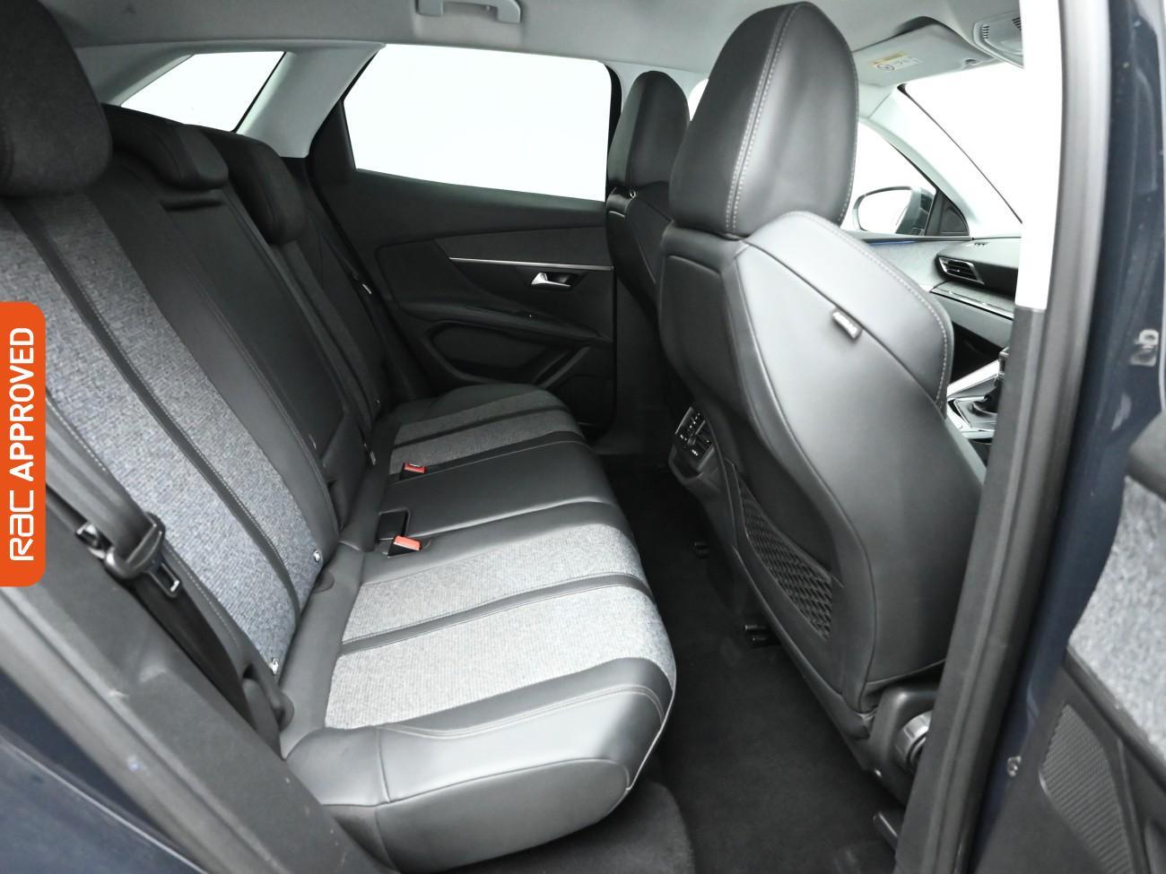 Used Peugeot 3008 2019 for sale - 77286829: Photo 13