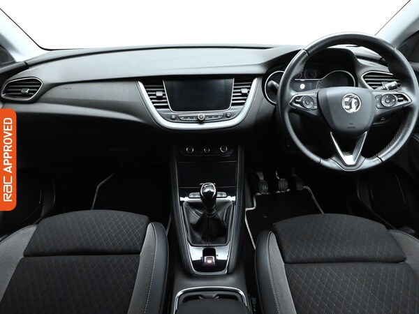Used Vauxhall Grandland X 2020 for sale - 76047431: Photo 2