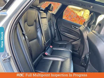 Used Volvo XC60 2018 for sale - 76515920: Photo