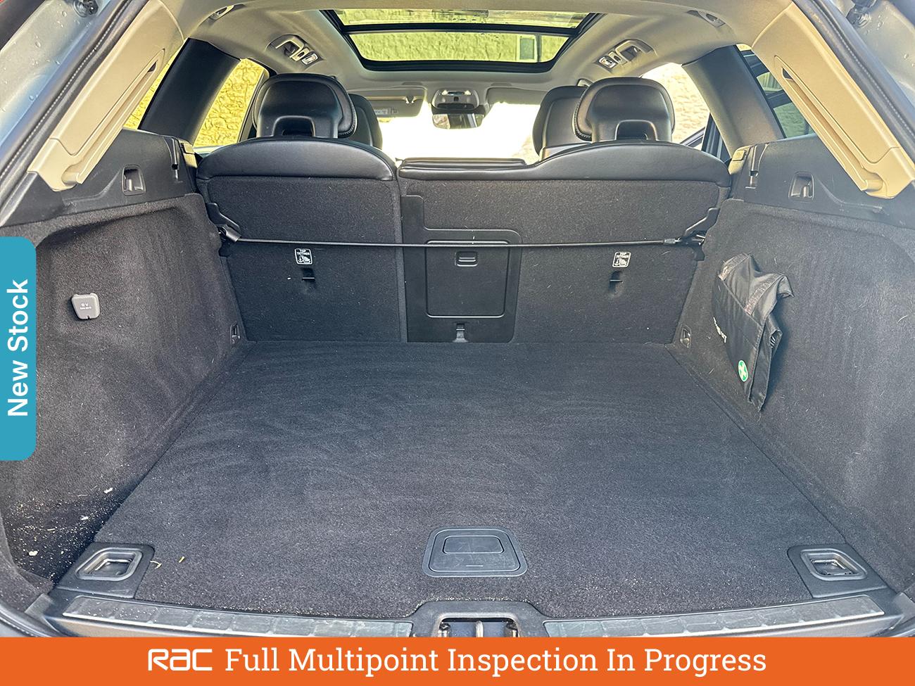 Used Volvo XC60 2018 for sale - 76515920: Photo 7