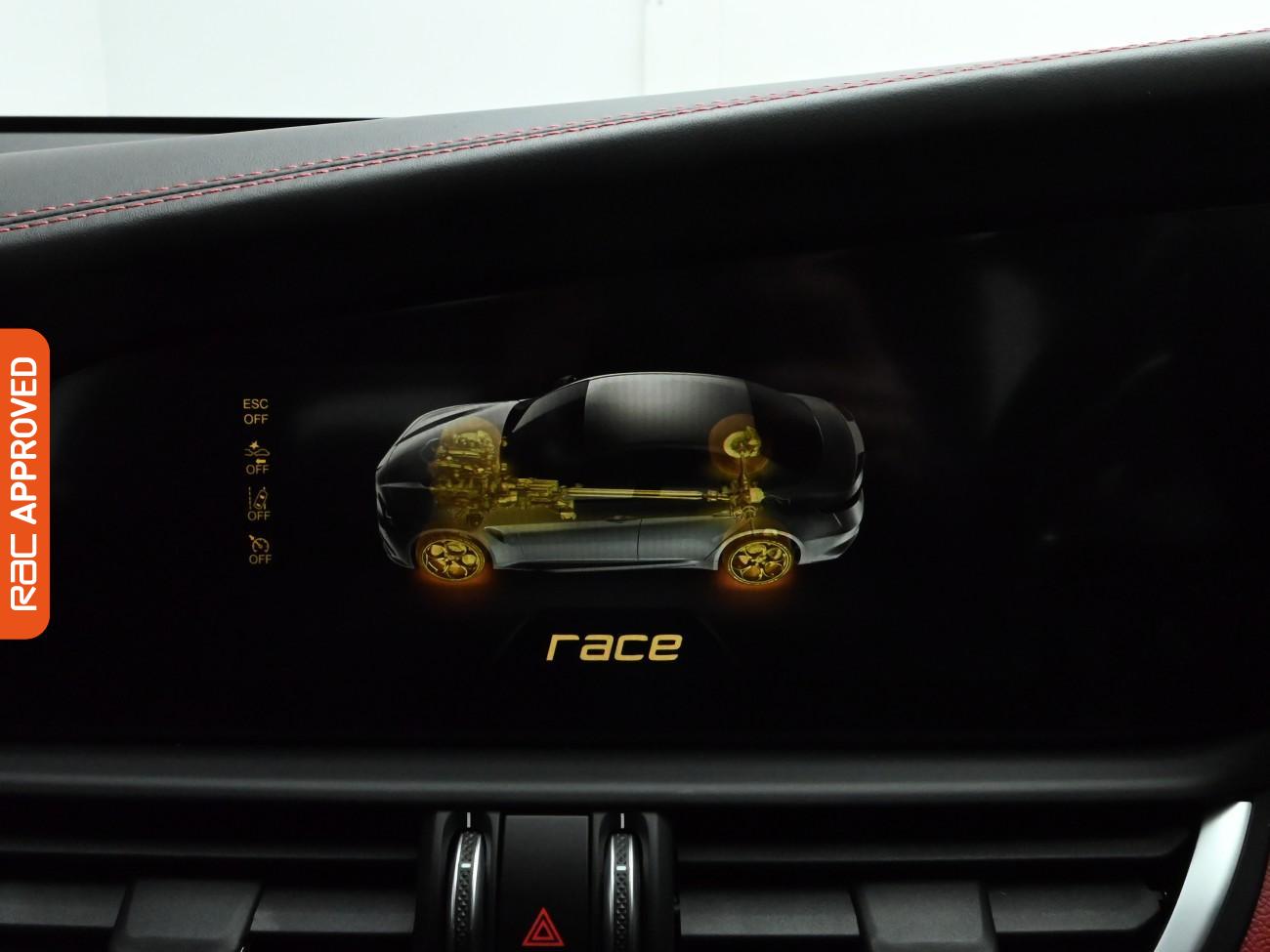 Used Alfa Romeo Giulia 2017 for sale - 76508957: Photo 21