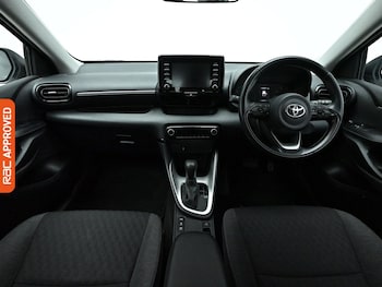 Used Toyota Yaris 2022 for sale - 78466664: Photo