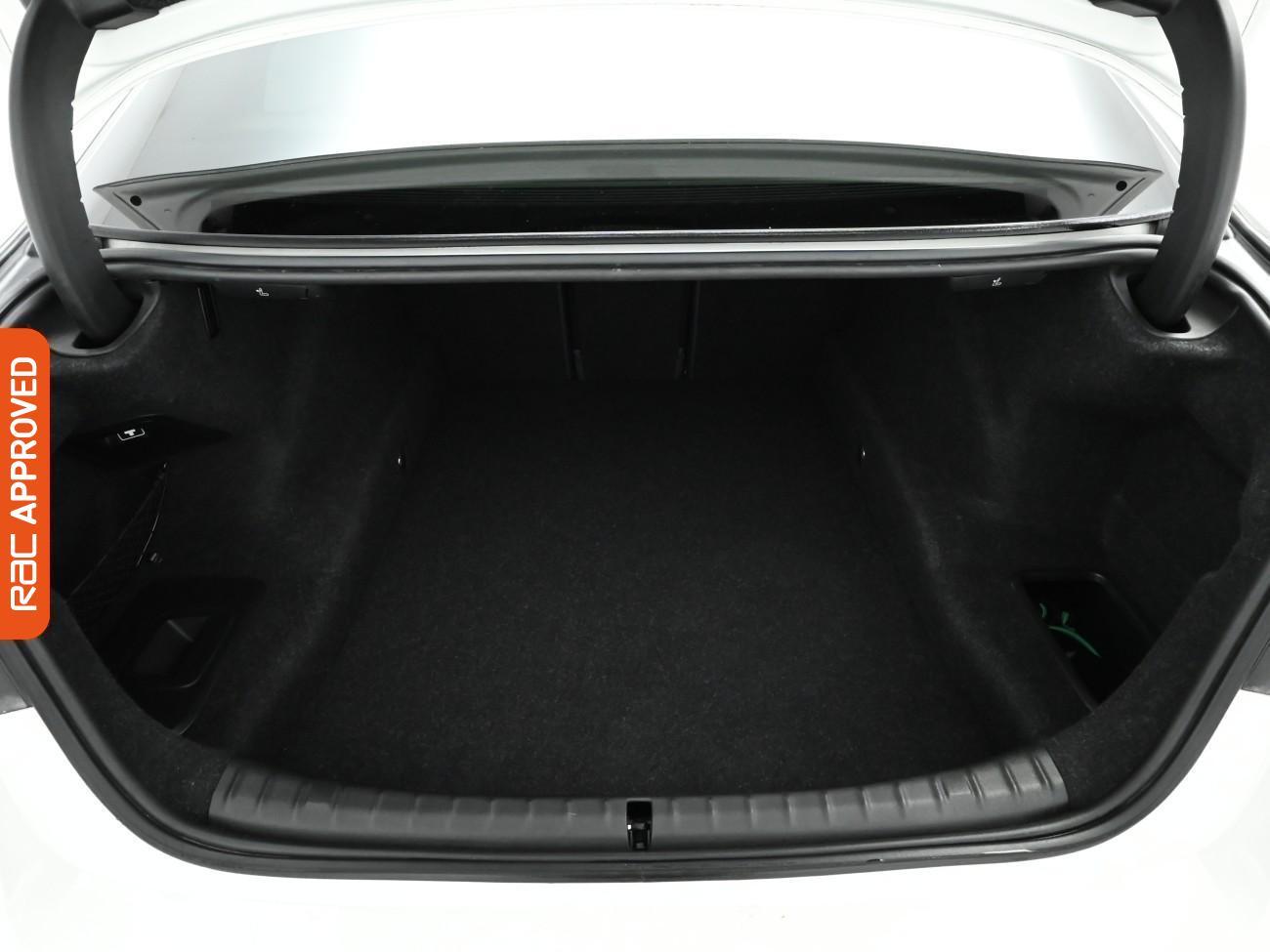 Used BMW 5 Series 2017 for sale - 77286858: Photo 28