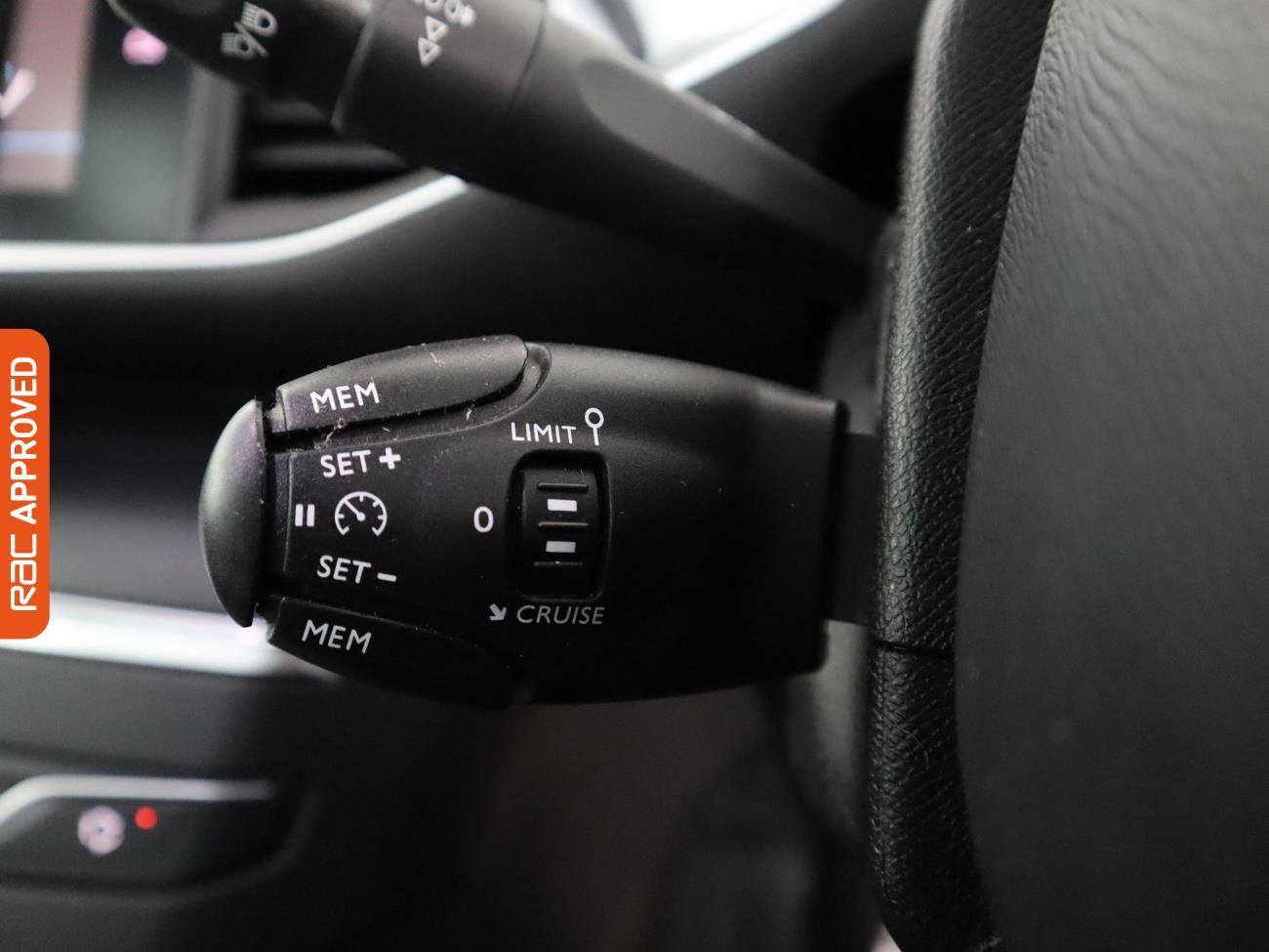 Used Peugeot 308 2017 for sale - 75407789: Photo 23