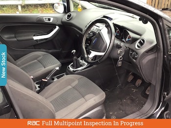Used Ford Fiesta 2016 for sale - 75555605: Photo