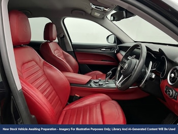 Used Alfa Romeo Giulia 2017 for sale - 78379010: Photo