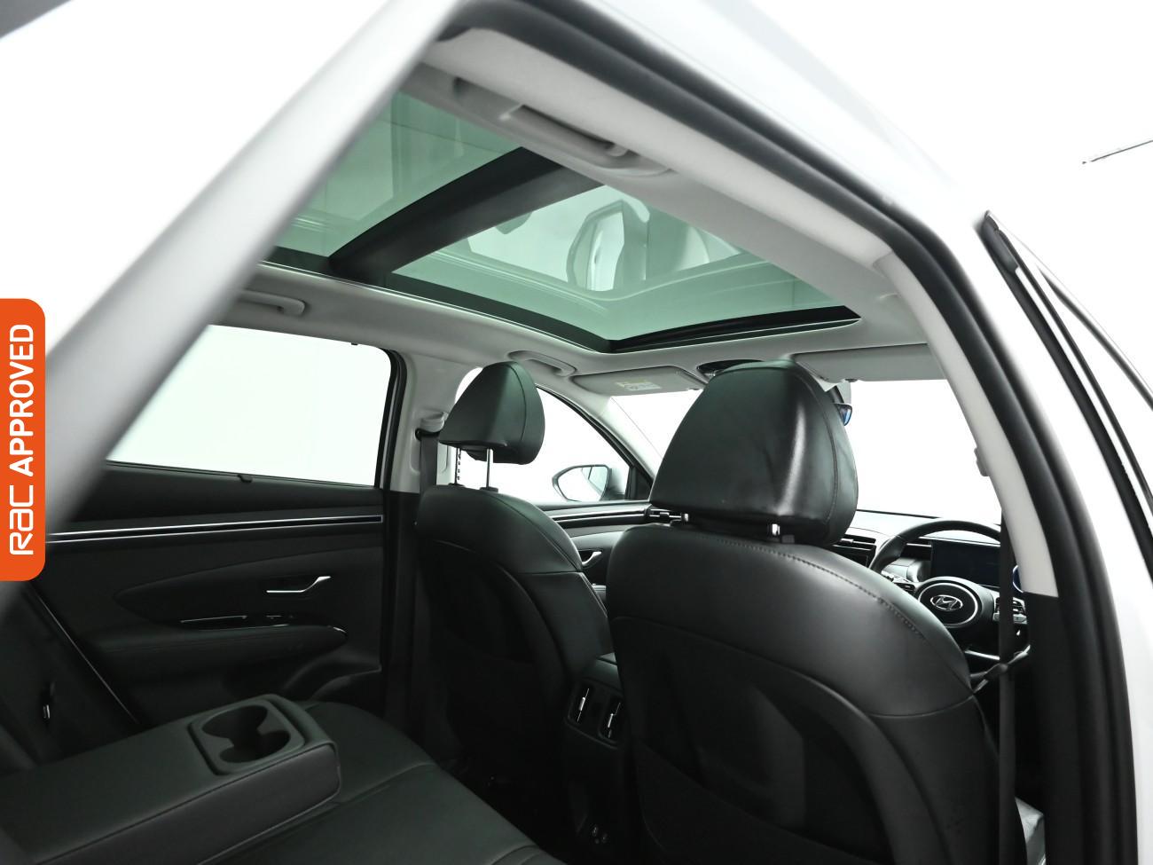 Used Hyundai TUCSON 2023 for sale - 77100018: Photo 3