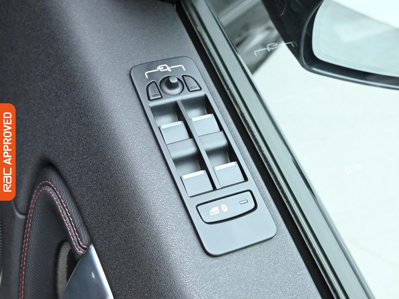 Used Land Rover Discovery Sport 2020 for sale - 75932738: Photo 24