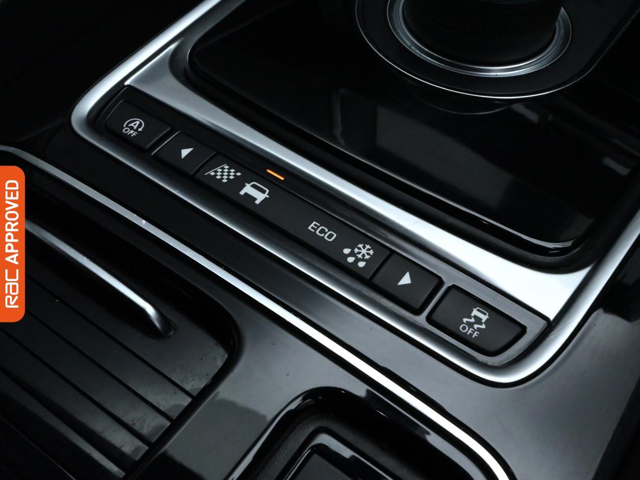 Used Jaguar F-Pace 2019 for sale - 76133635: Photo 15