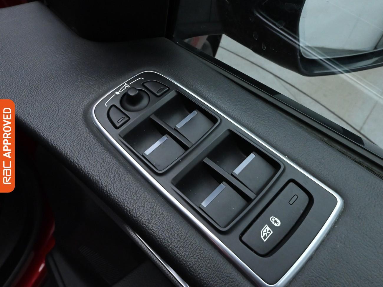 Used Jaguar F-Pace 2019 for sale - 76133635: Photo 26