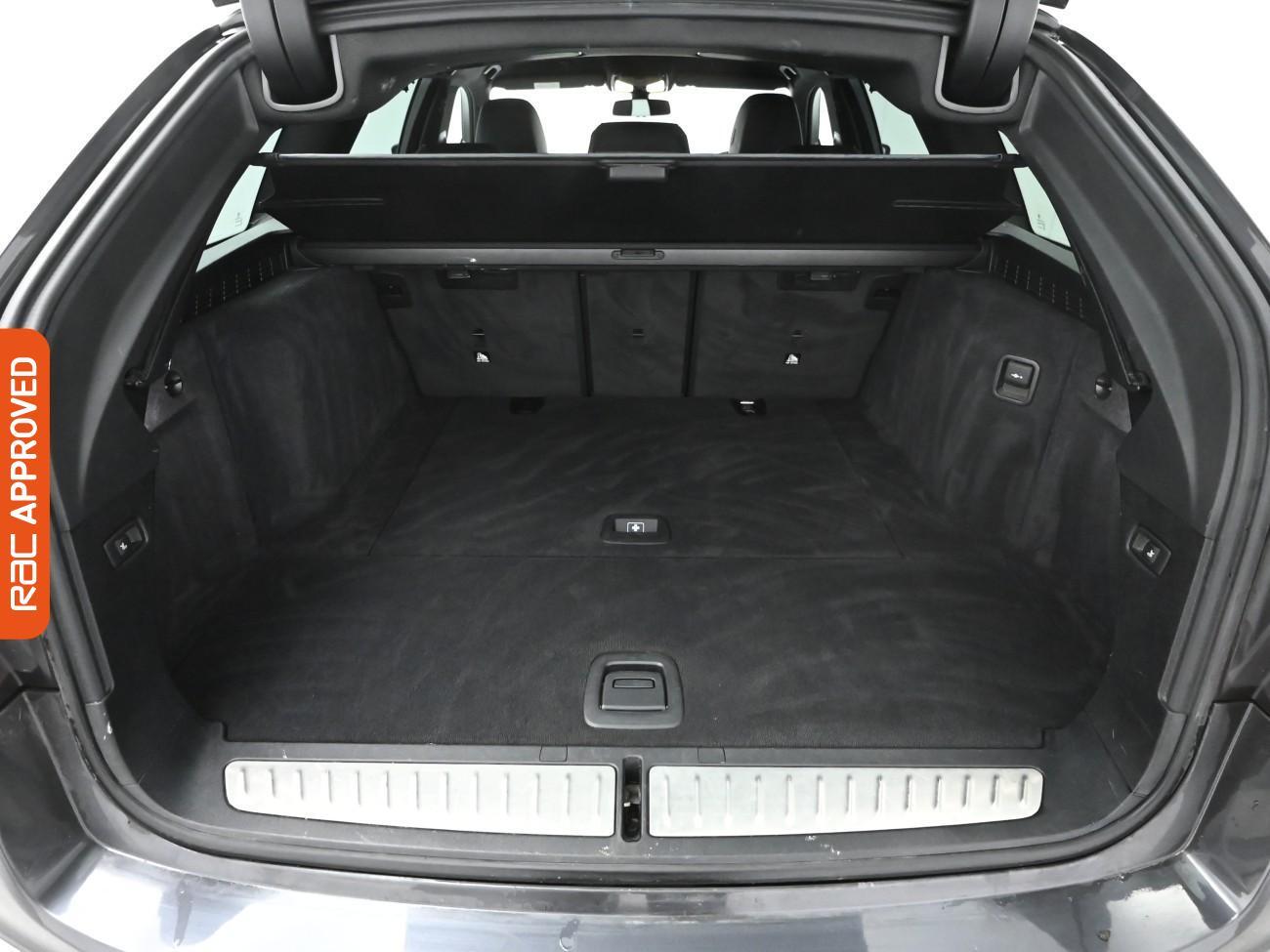 Used BMW 5 Series 2019 for sale - 76798423: Photo 28