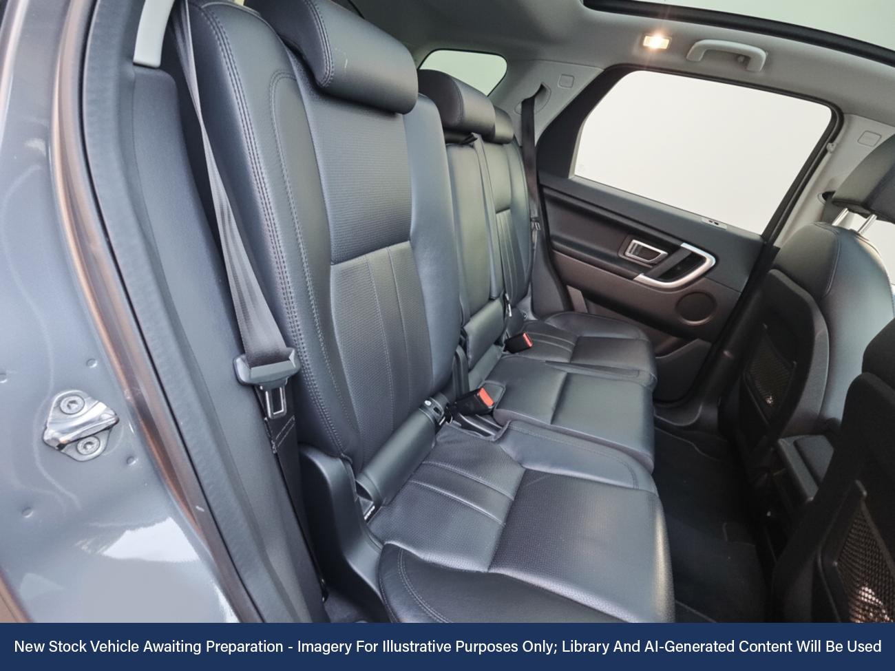 Used Land Rover Discovery Sport 2016 for sale - 76569554: Photo 4