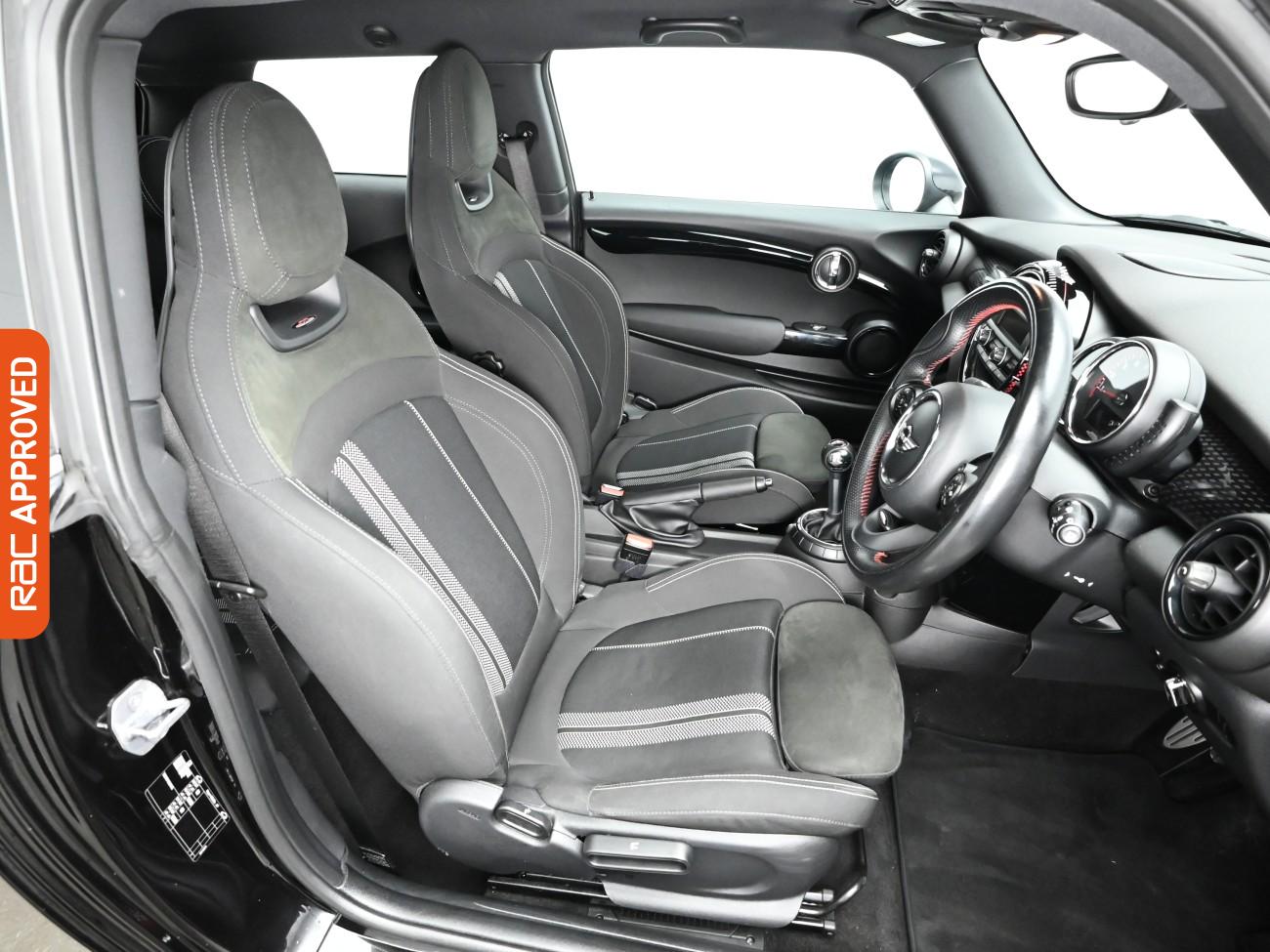 Used MINI Hatch 2017 for sale - 77582636: Photo 12