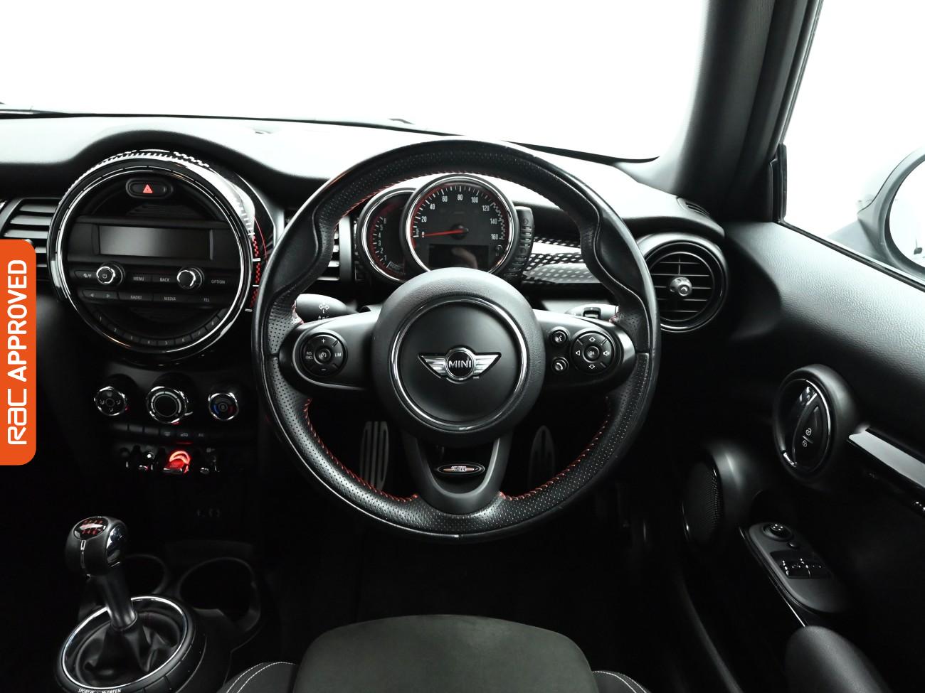 Used MINI Hatch 2017 for sale - 77582636: Photo 9