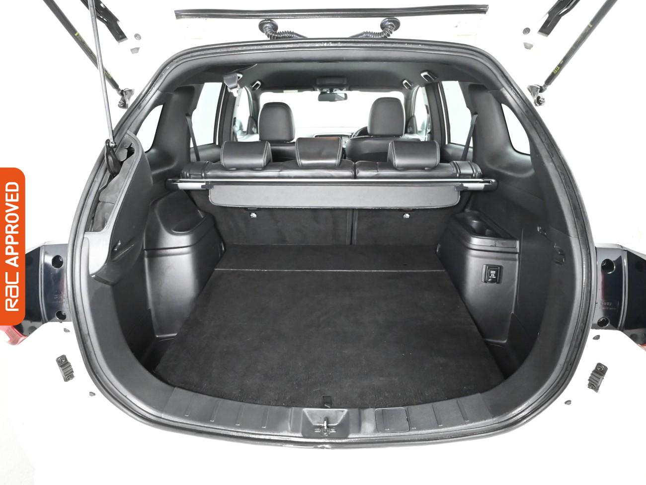 Used Mitsubishi Outlander 2019 for sale - 76663286: Photo 26