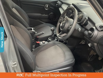 Used MINI Hatch 2020 for sale - 76230725: Photo 3