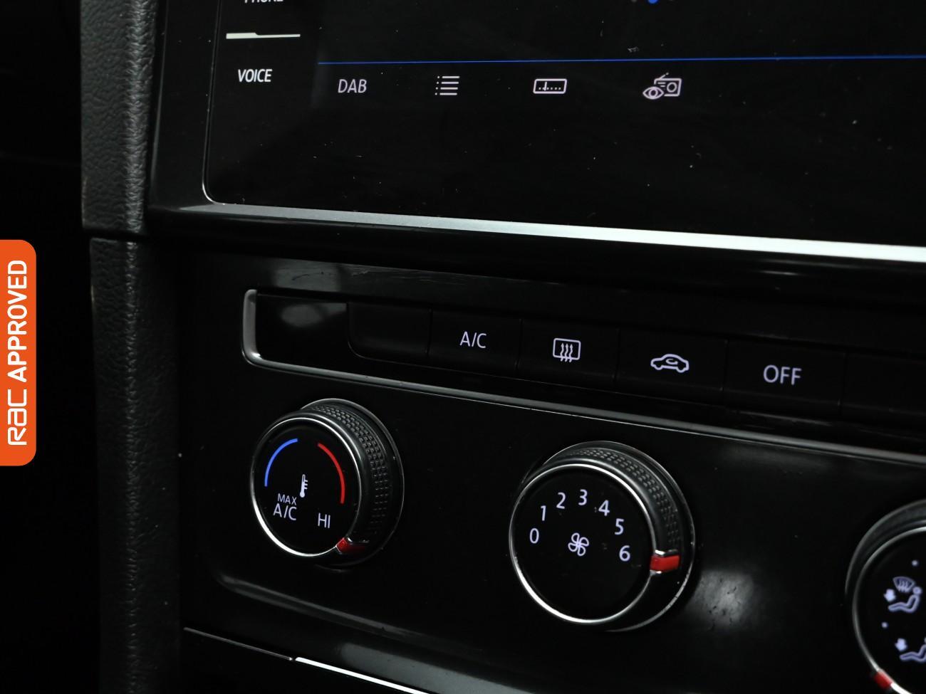 Used Volkswagen Golf 2018 for sale - 77287014: Photo 18