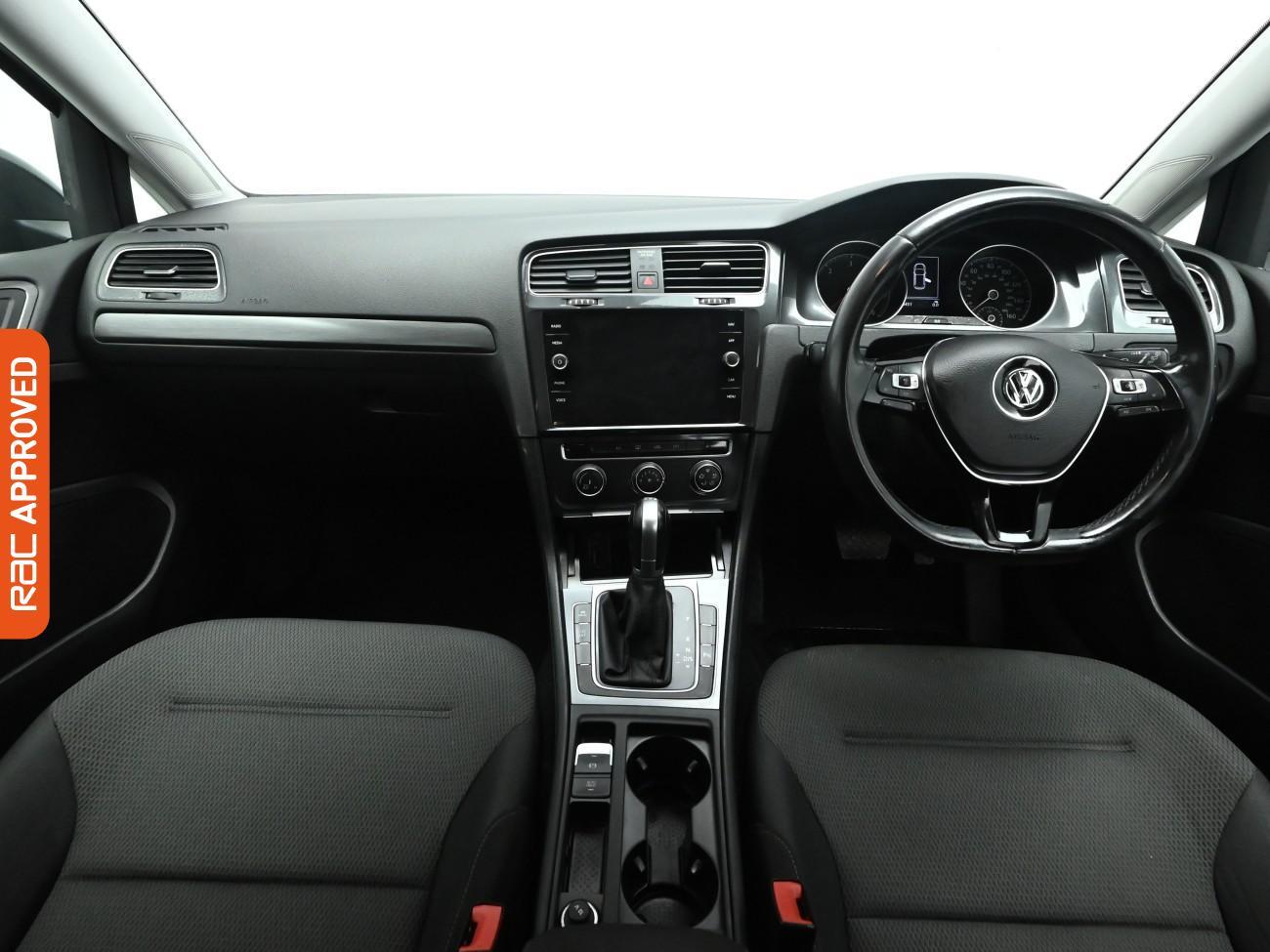 Used Volkswagen Golf 2018 for sale - 77287014: Photo 2