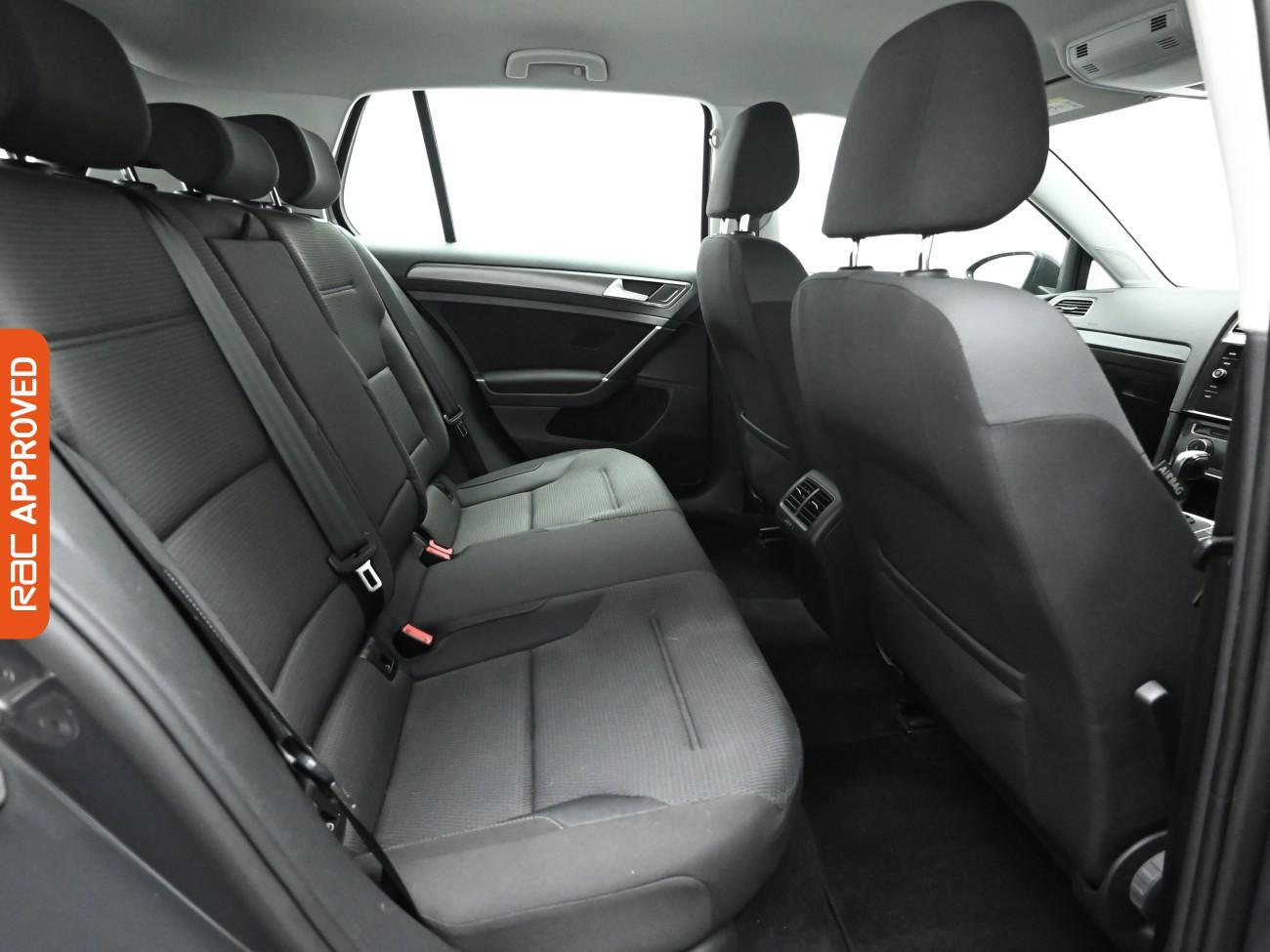 Used Volkswagen Golf 2018 for sale - 77287014: Photo 24