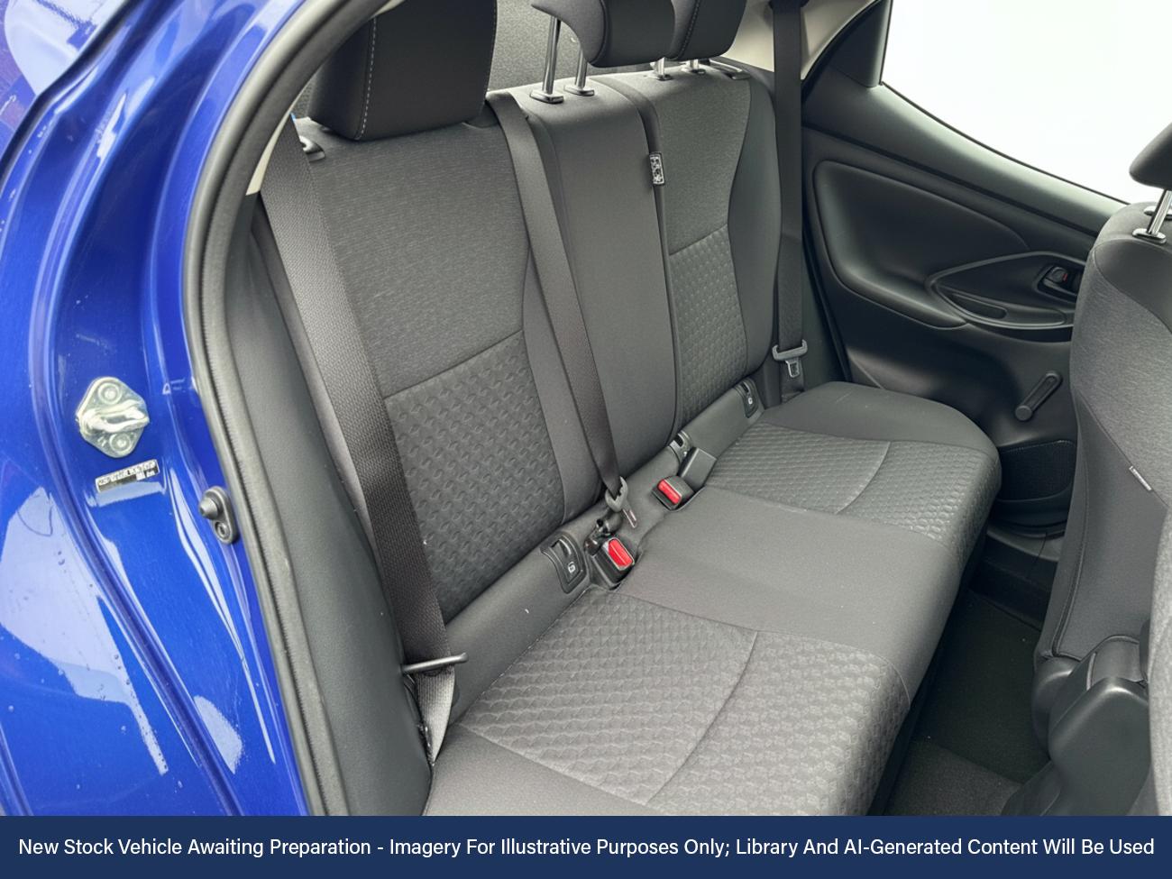 Used Toyota Yaris 2023 for sale - 76705552: Photo 4