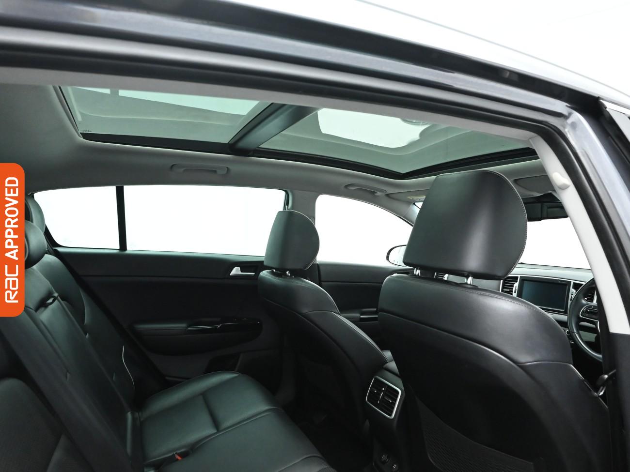 Used Kia Sportage 2018 for sale - 76820010: Photo 3