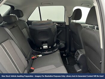 Used Volkswagen T-Roc 2019 for sale - 77719311: Photo