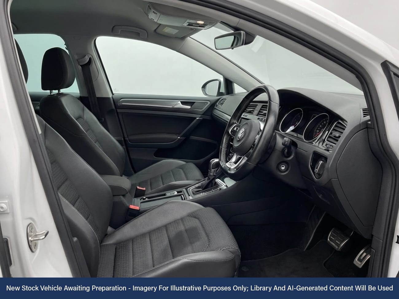 Used Volkswagen Golf 2018 for sale - 77996568: Photo 3