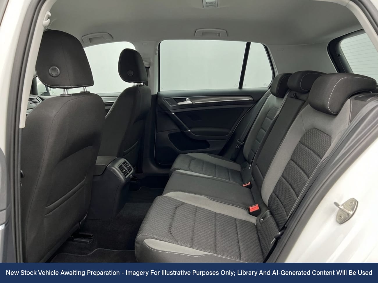 Used Volkswagen Golf 2018 for sale - 77996568: Photo 4