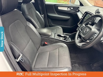 Used Volvo XC40 2018 for sale - 76288265: Photo