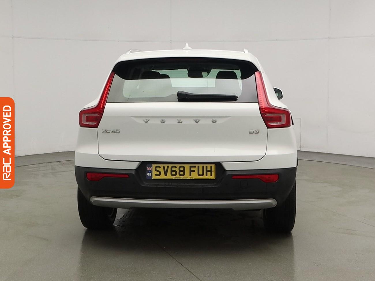 Used Volvo XC40 2018 for sale - 76288265: Photo 8