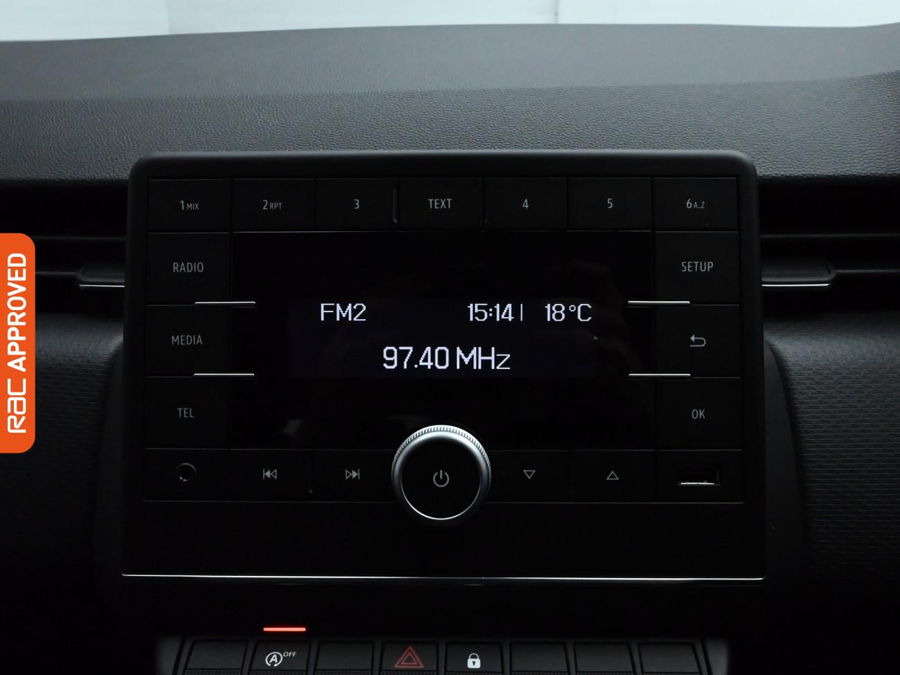 Used Renault Clio 2020 for sale - 76113723: Photo 14
