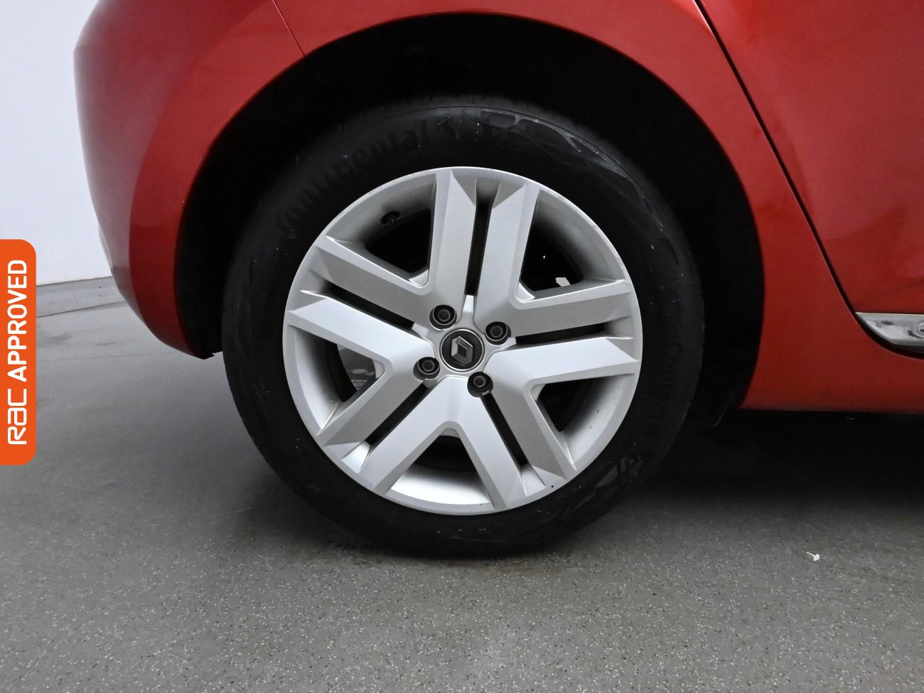 Used Renault Clio 2020 for sale - 76113723: Photo 25