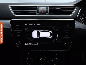Used Skoda Superb 2022 for sale - 76267860: Photo 3
