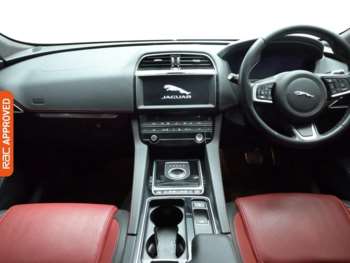 Used Jaguar F-Pace 2019 for sale - 74645000: Photo