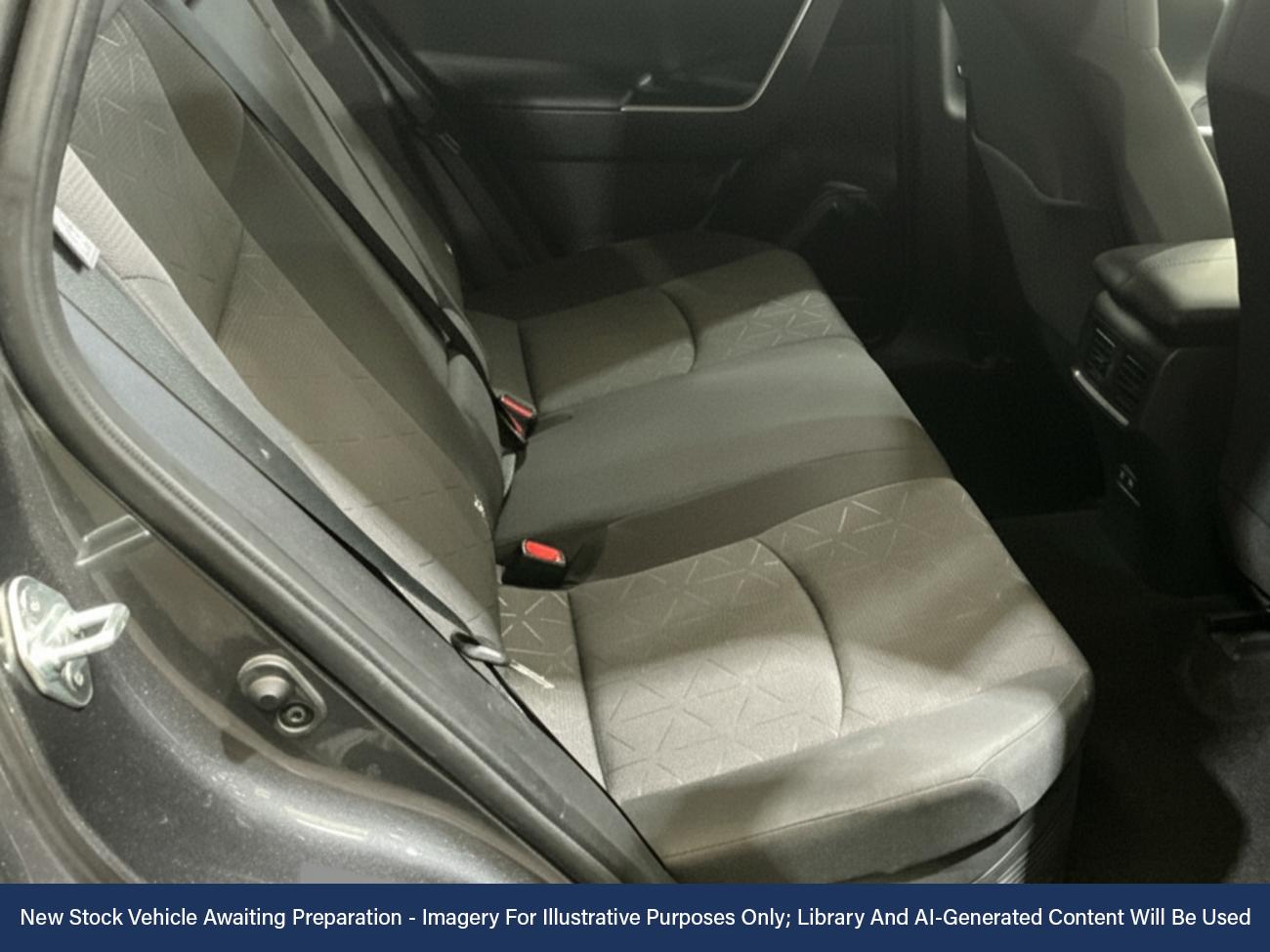 Used Toyota RAV4 2021 for sale - 76520036: Photo 4