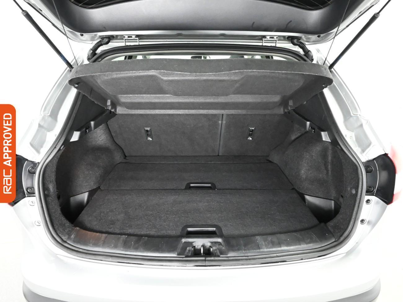 Used Nissan Qashqai 2017 for sale - 77257774: Photo 26