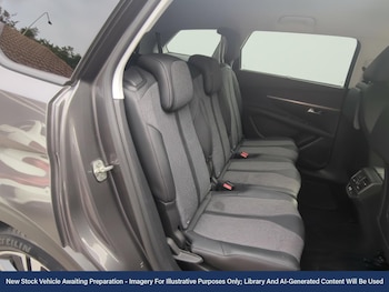 Used Peugeot 5008 2019 for sale - 76429106: Photo