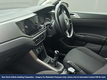 Used Volkswagen Polo 2019 for sale - 76576236: Photo